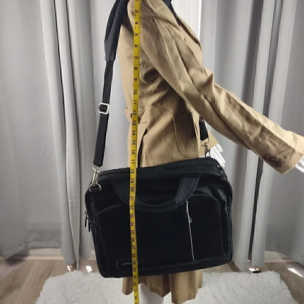 Brenthaven X-ray Friendly Notebook, Laptop Shoulder Case.